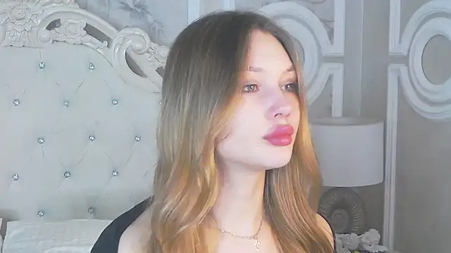 ViolaFlirt online show from December 17, 2024, 1:39 am