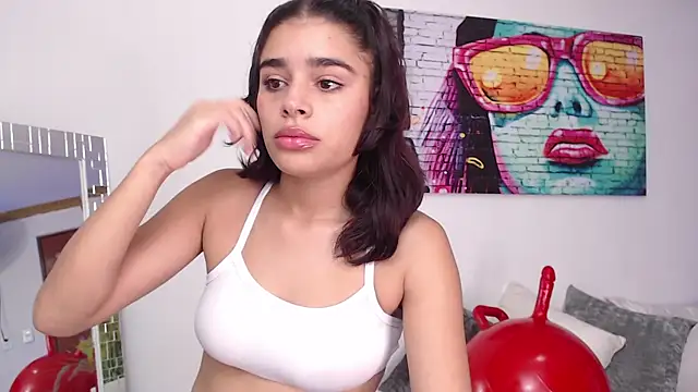 Snapshot of lissbrown chatting on January 29, 2025, 12:45 pm lissbrown online show from January 29, 2025, 12:45 pm