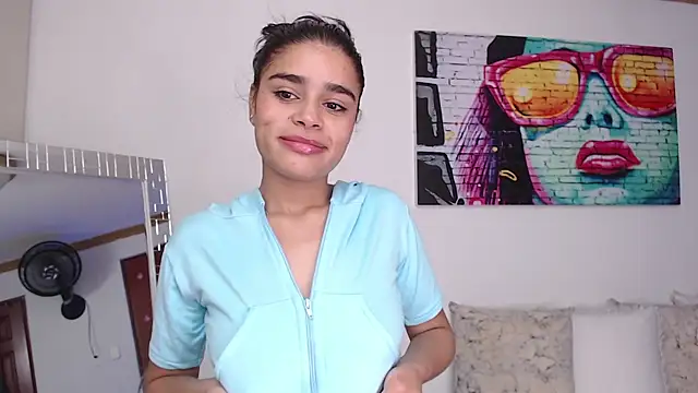 Snapshot of lissbrown chatting on January 30, 2025, 12:37 pm lissbrown online show from January 30, 2025, 12:37 pm