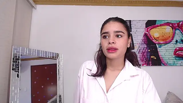 Snapshot of lissbrown chatting on February 7, 2025, 12:50 pm lissbrown online show from February 7, 2025, 12:50 pm