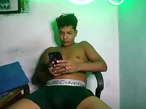 628-andrew online show from September 15, 2025, 10:32 pm