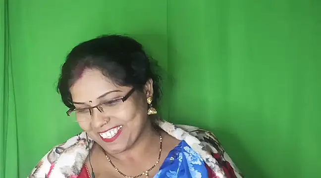 Snapshot of mamoni91 chatting on December 19, 2024, 4:57 pm mamoni91 online show from December 19, 2024, 4:57 pm