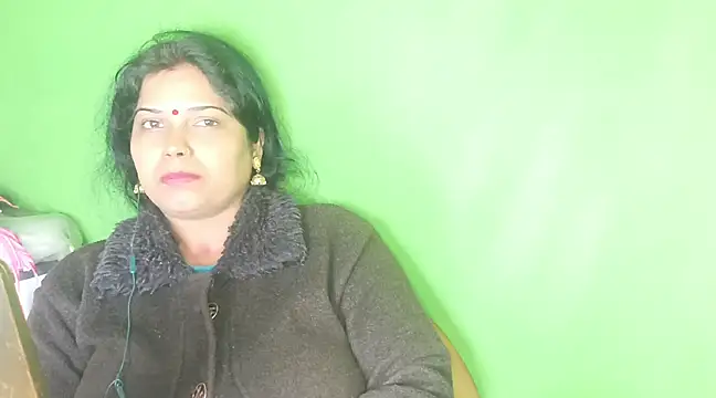 Snapshot of mamoni91 chatting on December 22, 2024, 2:06 am mamoni91 online show from December 22, 2024, 2:06 am