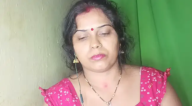 Snapshot of mamoni91 chatting on December 22, 2024, 6:04 pm mamoni91 online show from December 22, 2024, 6:04 pm