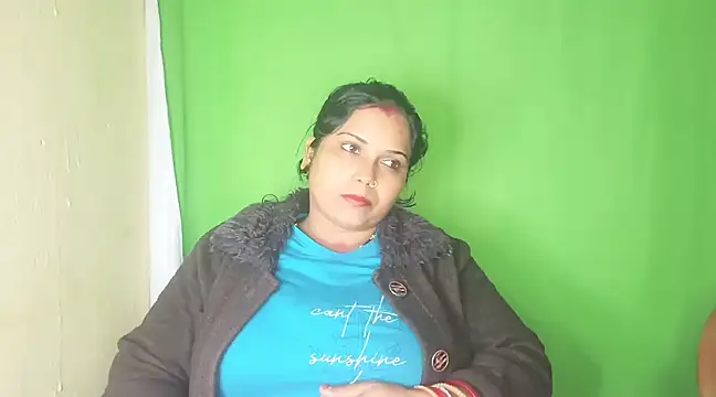 Snapshot of mamoni91 chatting on December 25, 2024, 5:05 pm mamoni91 online show from December 25, 2024, 5:05 pm
