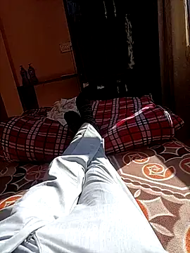 RRahullove69 online show from December 23, 2025, 8:23 am