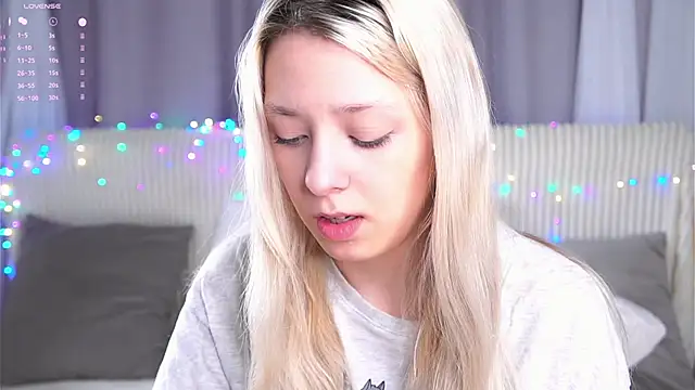 EngelFugler online show from December 21, 2025, 1:13 am