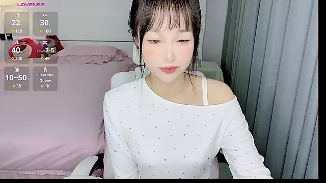 -Wendy   online show from February 22, 2025, 4:29 am