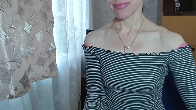 Snapshot of Pepper_mur chatting on February 4, 2025, 8:02 am Pepper mur online show from February 4, 2025, 8:02 am