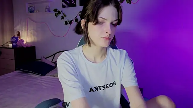 Sweet Paradox online show from September 26, 2025, 3:16 pm