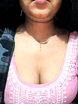 NEETU-89 online show from February 3, 2026, 4:32 am