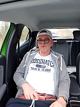 xxJANI2xx online show from March 12, 2026, 2:12 pm