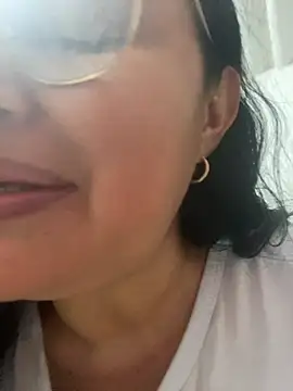 Snapshot of GiaNahomi chatting on February 6, 2025, 3:06 am GiaNahomi online show from February 6, 2025, 3:06 am