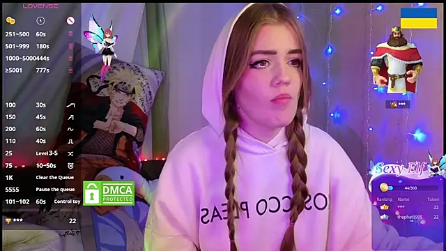 RedVelveten online show from February 27, 2025, 4:41 am