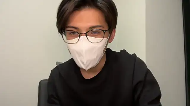Lio kun online show from December 10, 2024, 2:17 pm