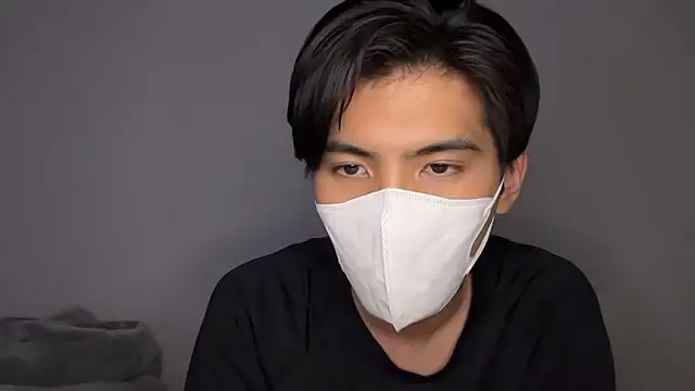 Lio kun online show from October 8, 2025, 1:09 pm