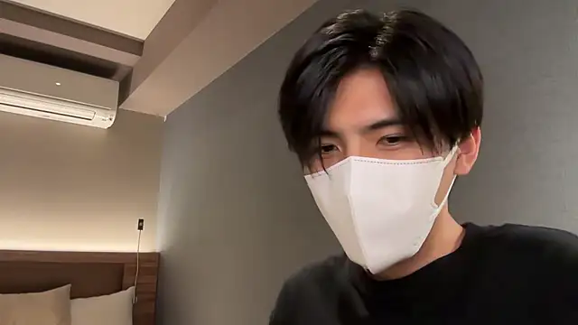 Lio kun online show from May 17, 2026, 1:18 pm
