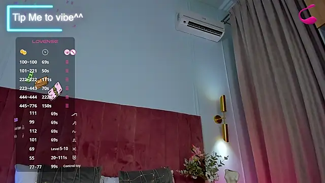 Snapshot of Mayzzie chatting on October 1, 2025, 7:31 pm Mayzzie online show from October 1, 2025, 7:31 pm