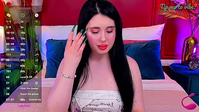 Mayzzie online show from May 2, 2026, 7:19 pm