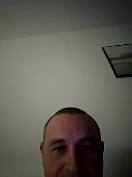 Vipbus online show from October 8, 2025, 7:55 pm