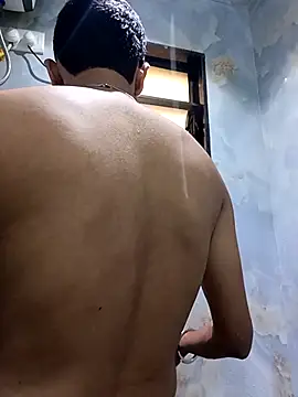 Snapshot of skinnyyyyyyyyy chatting on October 4, 2025, 4:21 am skinnyyyyyyyyy online show from October 4, 2025, 4:21 am