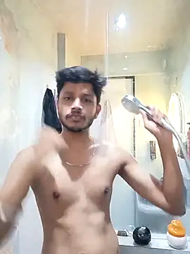 skinnyyyyyyyyy online show from January 7, 2026, 4:37 am