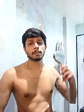 skinnyyyyyyyyy online show from February 17, 2026, 4:53 am