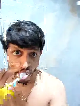 skinnyyyyyyyyy online show from February 19, 2026, 5:14 am