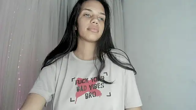 IvyLayla  online show from December 20, 2024, 2:19 am