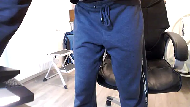 SteveStiffbone online show from February 27, 2025, 8:20 pm