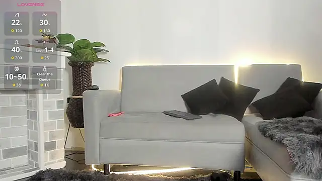 Selenecollins online show from October 8, 2025, 12:25 pm