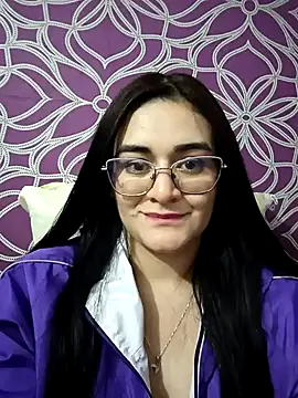 Hanna Kinsley online show from January 30, 2025, 4:37 am