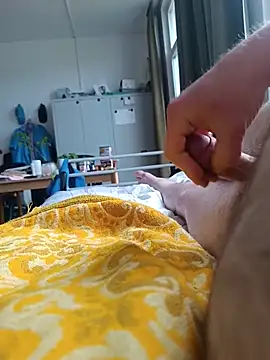 awesome-dirty-dick online show from June 30, 2026, 6:25 am