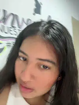 AliceMayer1 online show from February 24, 2025, 8:17 am