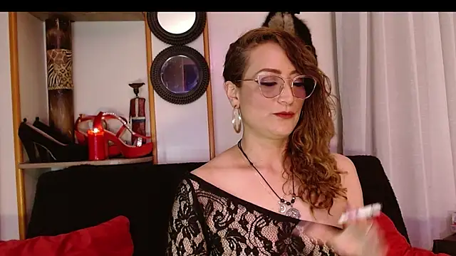 Snapshot of AdeleMourfg chatting on February 11, 2025, 3:18 am AdeleMourfg online show from February 11, 2025, 3:18 am