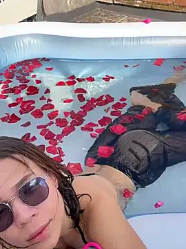 Snapshot of CaroSainz chatting on January 18, 2025, 8:51 pm CaroSainz online show from January 18, 2025, 8:51 pm