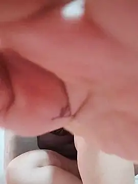 Snapshot of _Prinscarlet_ chatting on March 22, 2026, 8:01 pm Prinscarlet online show from March 22, 2026, 8:01 pm