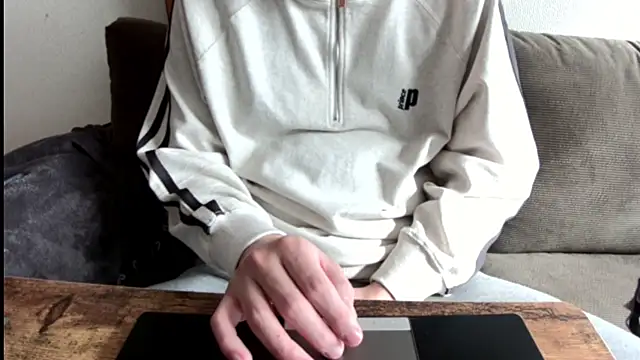 tuki fu online show from January 25, 2025, 4:02 am