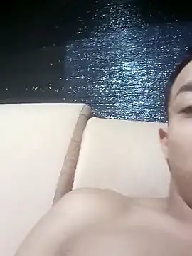Snapshot of tayson_ chatting on April 6, 2026, 10:38 am tayson online show from April 6, 2026, 10:38 am