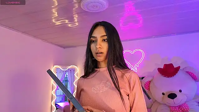 Snapshot of Jazmin_tay chatting on October 2, 2025, 11:39 am Jazmin tay online show from October 2, 2025, 11:39 am