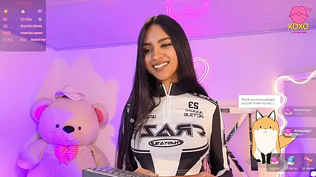 Snapshot of Jazmin_tay chatting on October 21, 2025, 11:44 am Jazmin tay online show from October 21, 2025, 11:44 am