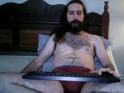 Snapshot of B3ard1991 chatting on April 10, 2026, 1:00 am B3ard1991 online show from April 10, 2026, 1:00 am