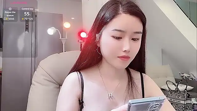 Snapshot of yoyo520- chatting on March 14, 2025, 3:04 am yoyo520- online show from March 14, 2025, 3:04 am