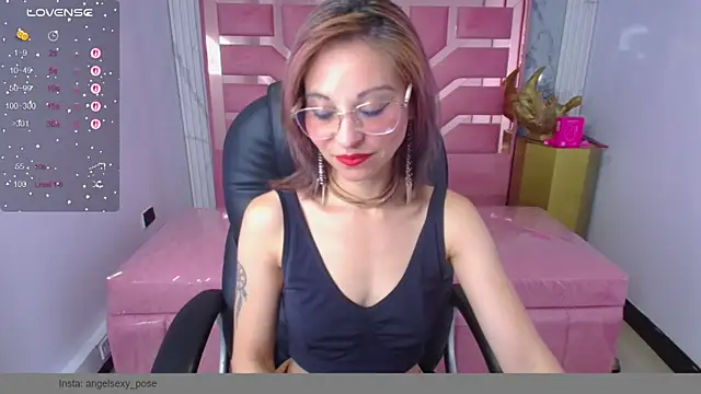 abril ch  online show from May 14, 2026, 12:34 pm