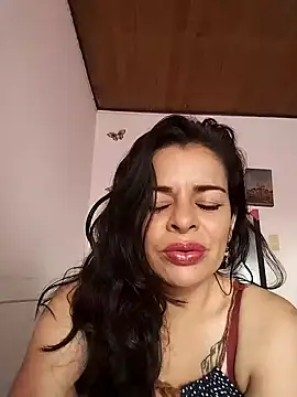 NATHALIA-28  online show from January 2, 2025, 9:07 pm