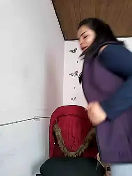 NATHALIA-28  online show from January 13, 2025, 7:31 pm