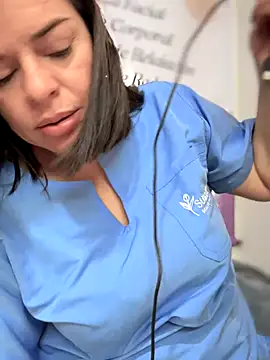 Snapshot of NATHALIA-28_ chatting on October 10, 2025, 12:04 pm NATHALIA-28  online show from October 10, 2025, 12:04 pm