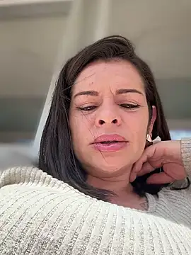 NATHALIA-28  online show from January 17, 2026, 3:06 pm