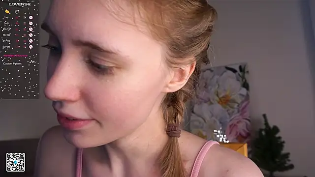 Snapshot of KeeleyCreswell chatting on January 17, 2025, 11:06 am KeeleyCreswell online show from January 17, 2025, 11:06 am