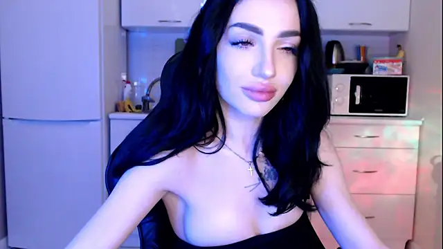 NancyLovee  online show from January 2, 2025, 5:07 pm